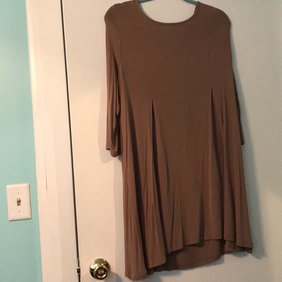 Umgee Dresses & Skirts - Brown dress NWOT